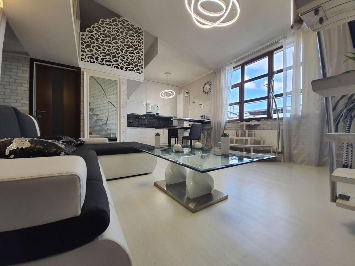 Apartment Penthouse Chisinau Exterior foto